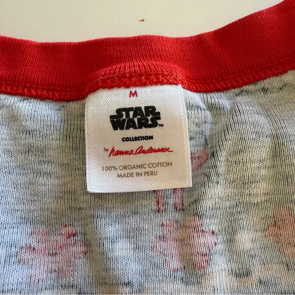 Hanna Anderson-Women’s Star Wars- Grogu-Mandalorian- Holiday-Christmas-PJS-Set-M - Picture 5 of 13